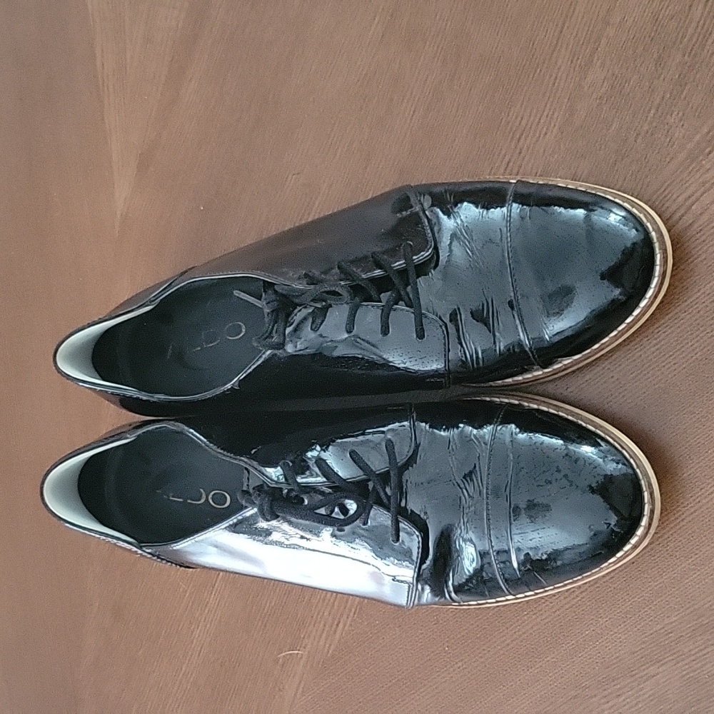 Aldo Patent flat shoe
